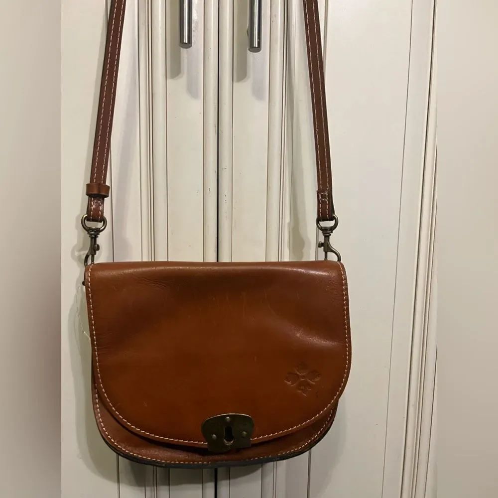 Patricia Nash Women's Kirby East West Leather Crossbody Brown Handbag